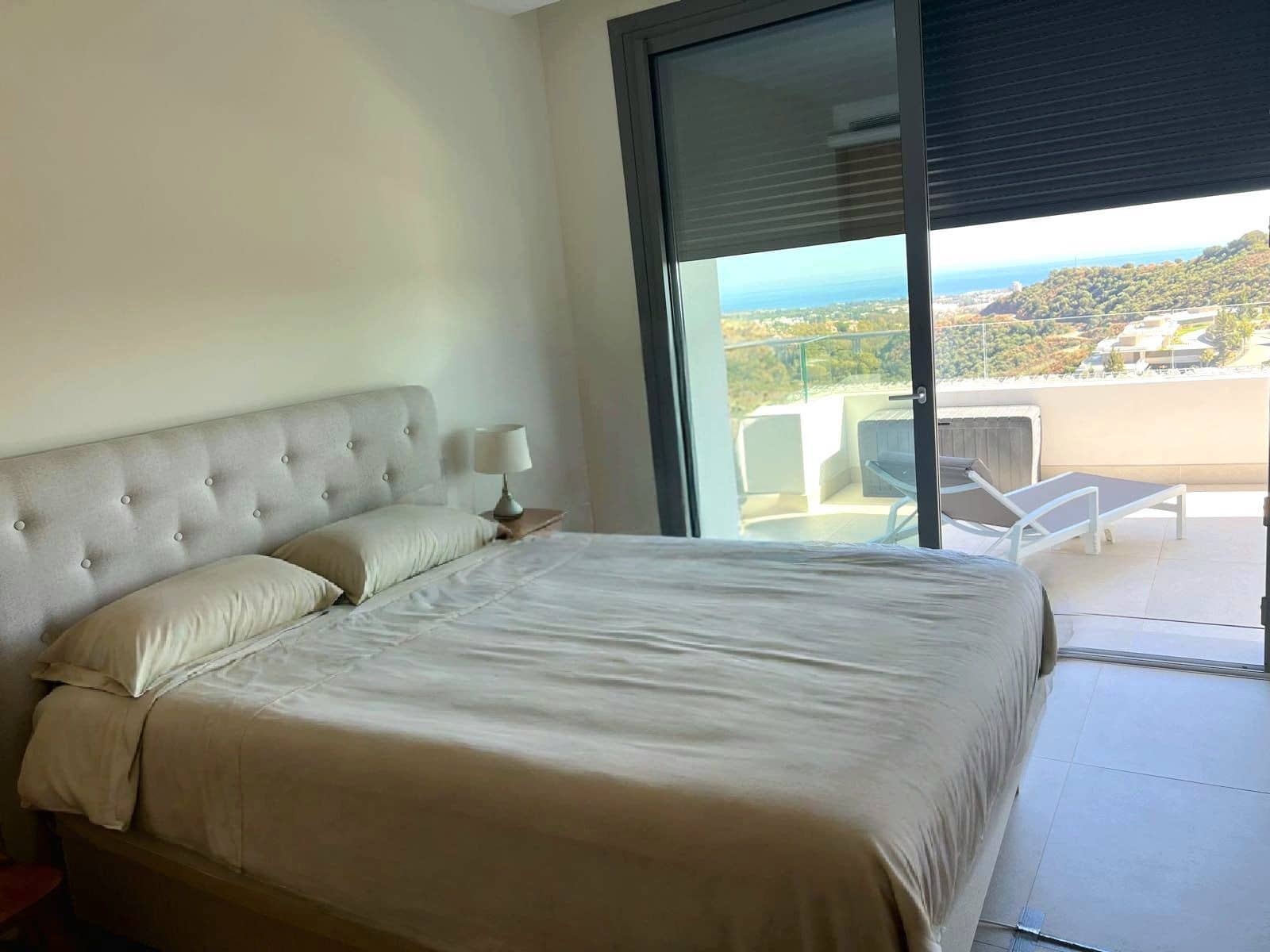 3 soveværelse Lejlighed til salg i Benahavis med swimmingpool garage - € 1.399.000 (Ref: 9355613)