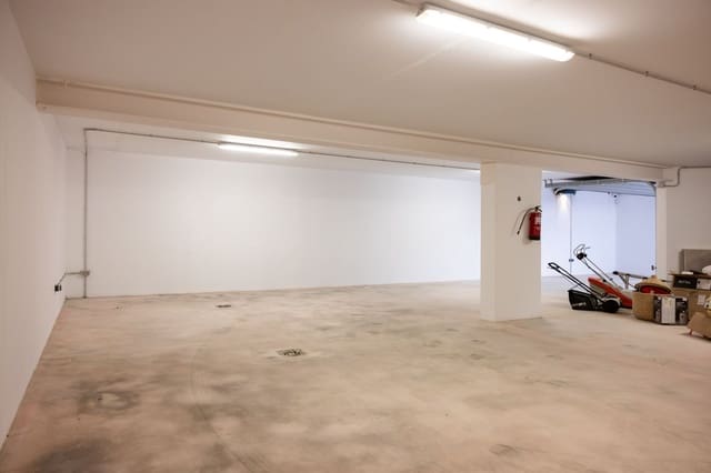 6 sovrum Villa till salu i Marbella med pool garage - 3 500 000 € (Ref: 9355618)