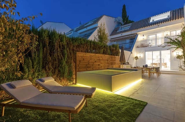 4 slaapkamer Huis te koop in Golden Mile, Marbella met zwembad - € 1.169.000 (Ref: 9358989)