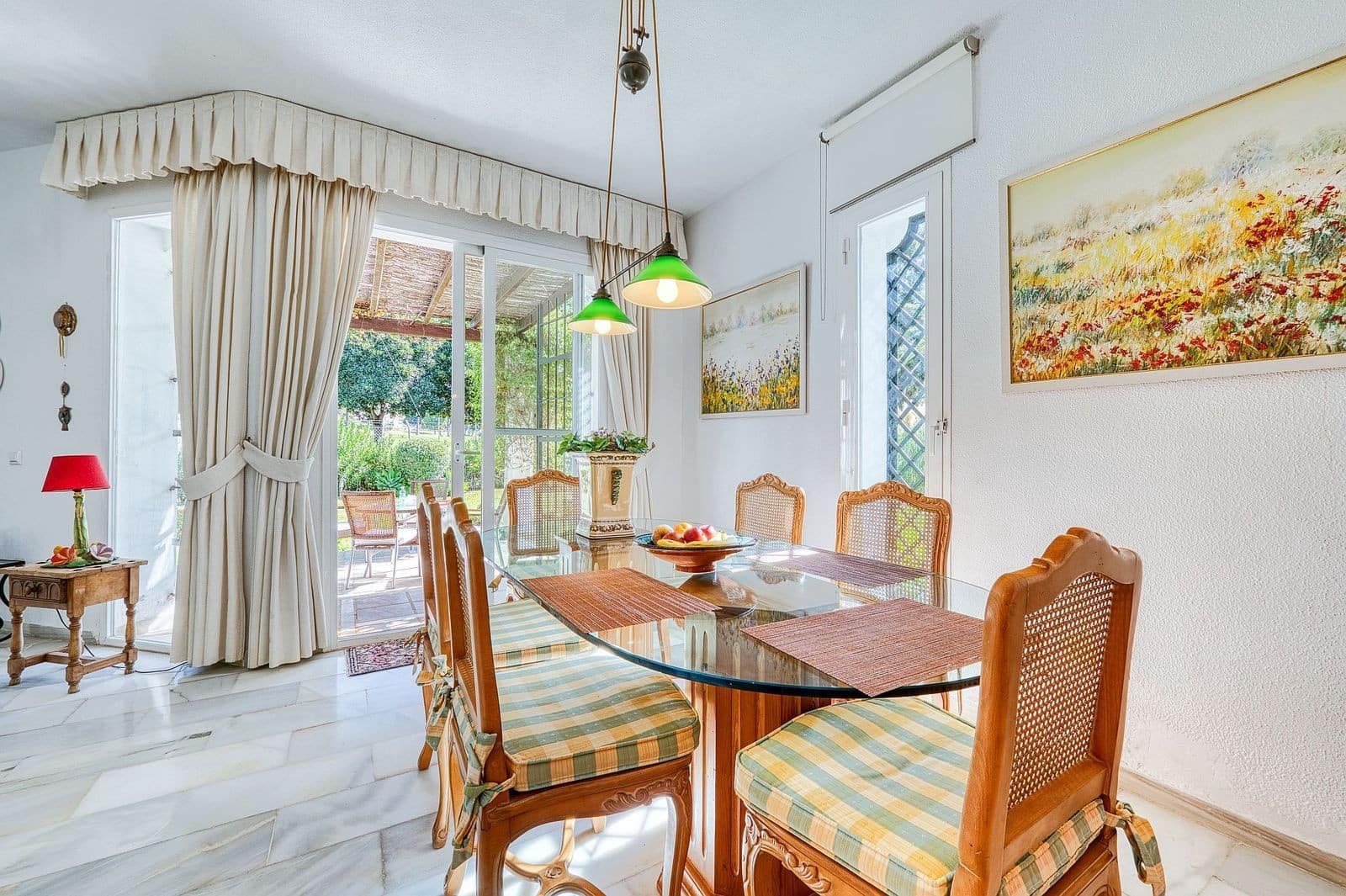 4 bedroom Villa for sale in Nueva Andalucia with pool garage - € 2,295,000 (Ref: 9367174)