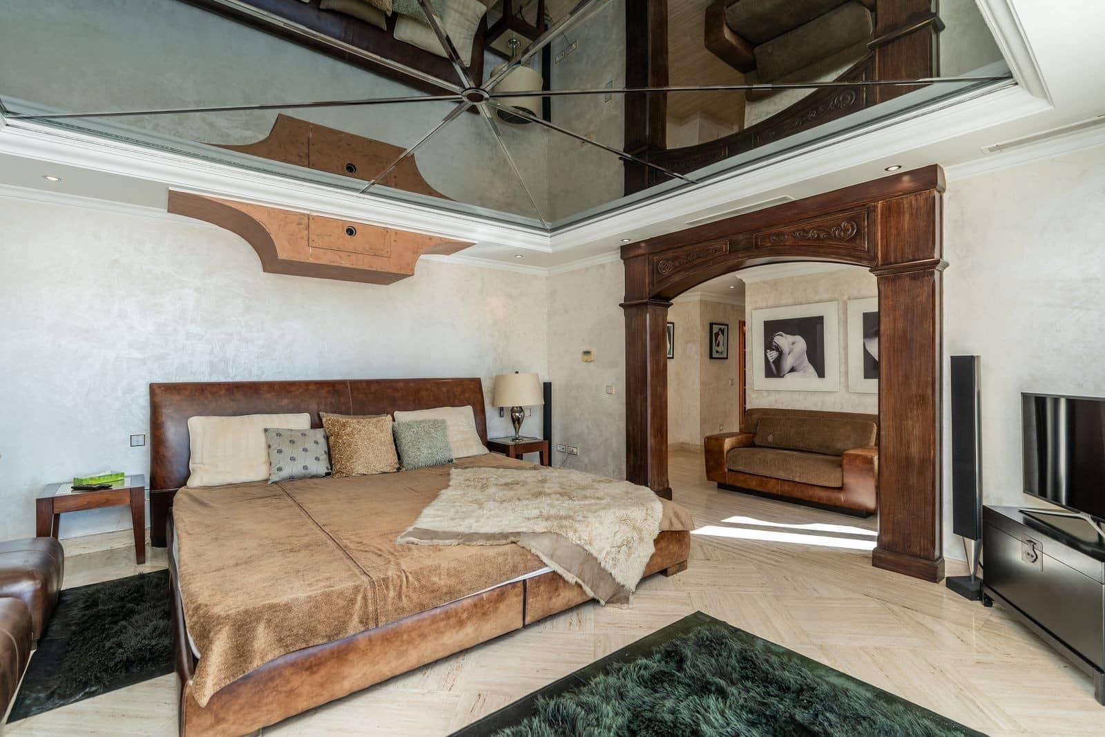 7 bedroom Villa for sale in Marbella with pool garage - € 6,500,000 (Ref: 9367175)