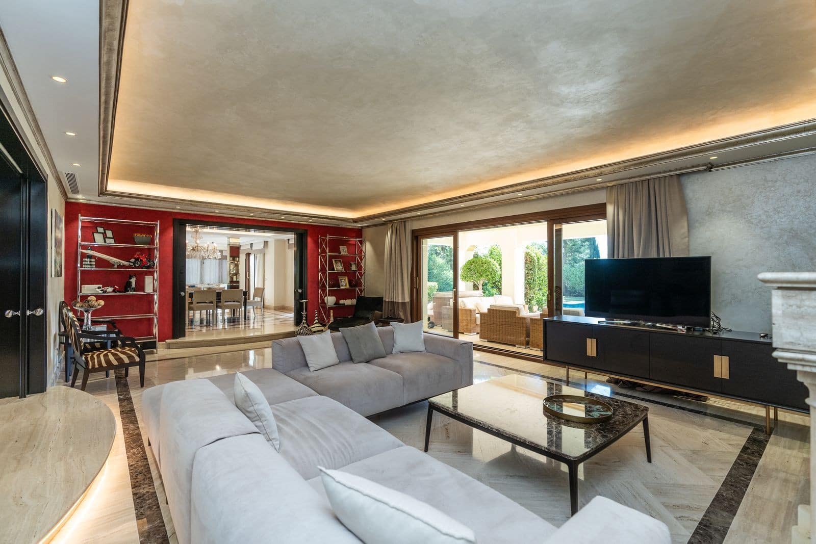 7 bedroom Villa for sale in Marbella with pool garage - € 5,850,000 (Ref: 9367175)