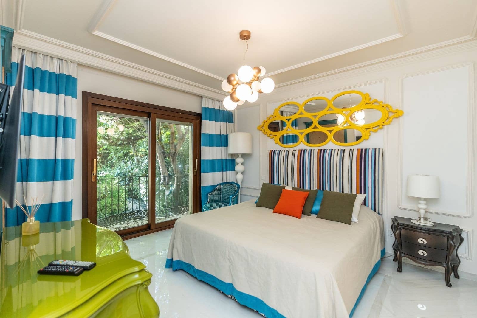 7 bedroom Villa for sale in Marbella with pool garage - € 5,850,000 (Ref: 9367175)