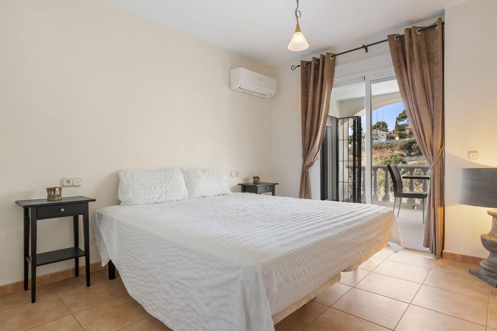 4 soveværelse Villa til salg i Campo Mijas med swimmingpool garage - € 1.295.000 (Ref: 9367177)