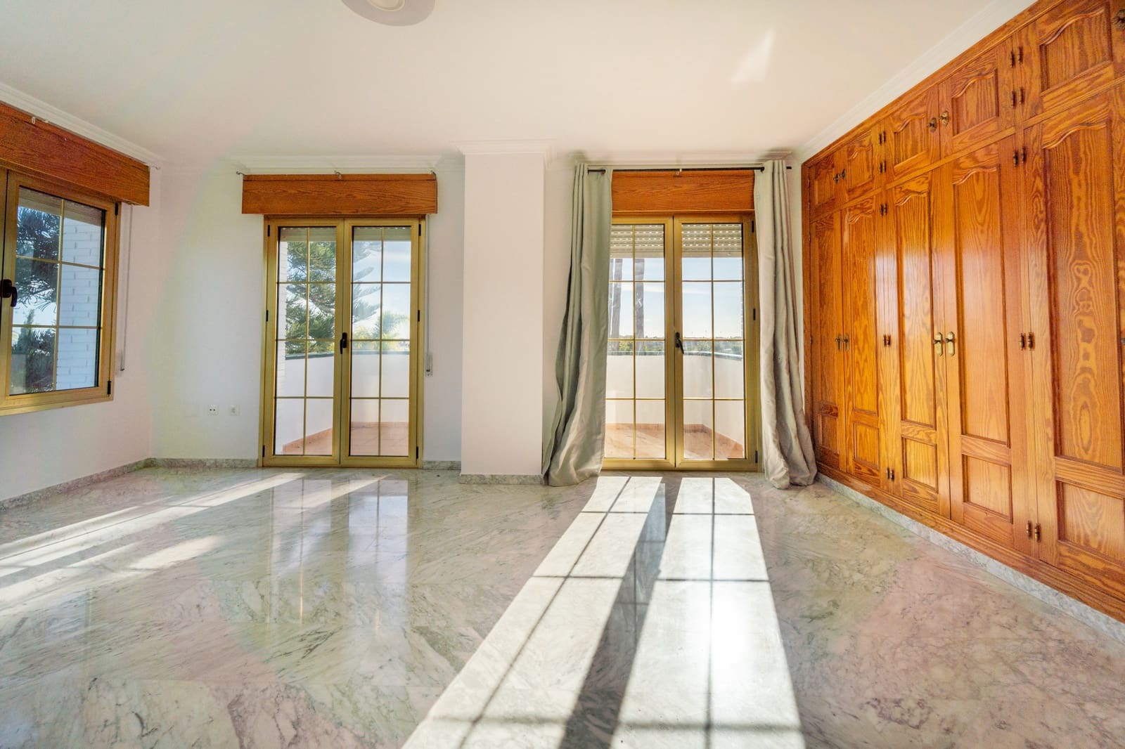 4 soveværelse Villa til salg i Cerro del Aguila med swimmingpool garage - € 895.000 (Ref: 9378848)