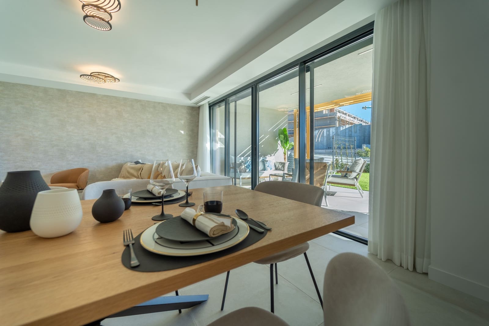 4 bedroom Townhouse for sale in El Chaparral with pool garage - € 790,000 (Ref: 9382482)