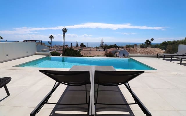 5 chambre Villa/Maison à vendre à El Chaparral, Mijas avec piscine garage - 1 450 000 € (Ref: 9395826)