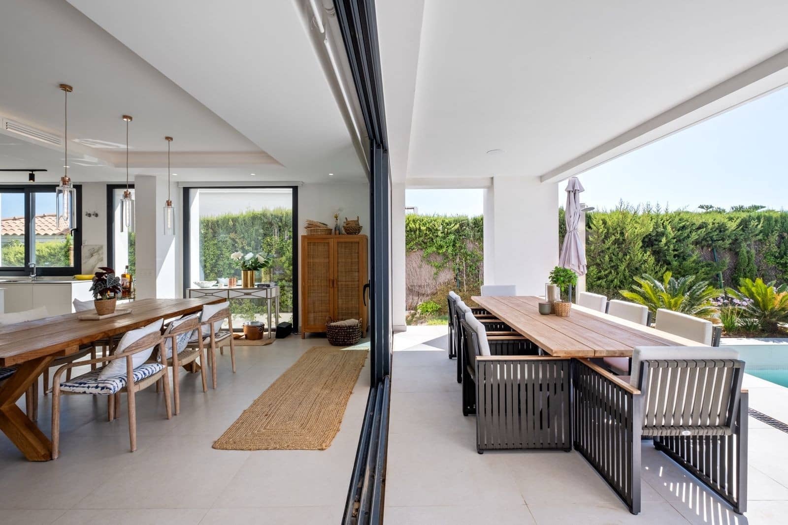 Chalet de 4 habitaciones en Riviera del Sol en venta con piscina garaje - 1.970.000 € (Ref: 9395827)