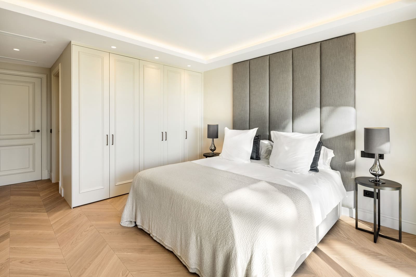 4 sovrum Villa till salu i Marbella med pool garage - 3 195 000 € (Ref: 9400654)