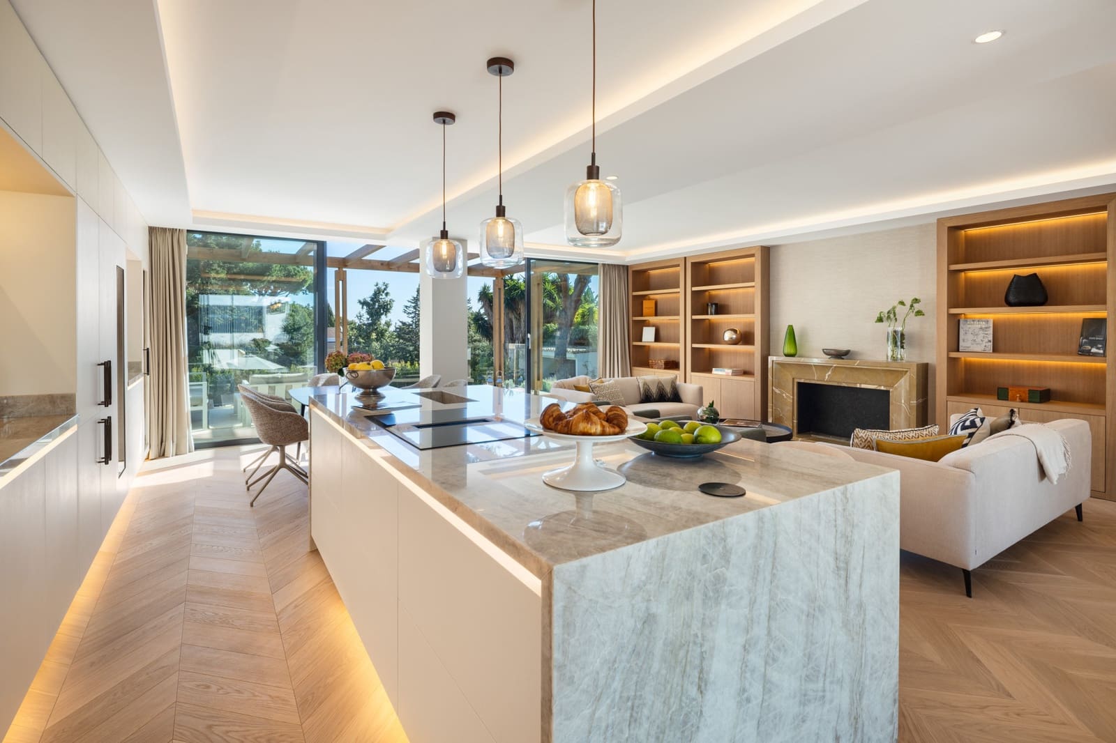 4 sovrum Villa till salu i Marbella med pool garage - 3 195 000 € (Ref: 9400654)