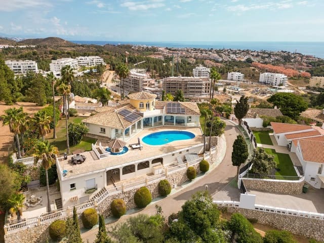 5 soveværelse Villa til salg i El Chaparral, Mijas med swimmingpool garage - € 2.450.000 (Ref: 9400660)