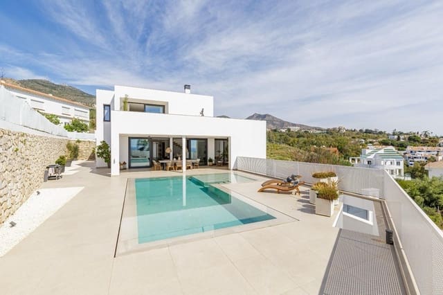 4 soverom Villa til salgs i Benalmadena Costa, Benalmádena med svømmebasseng garasje - € 2 490 000 (Ref: 9400661)