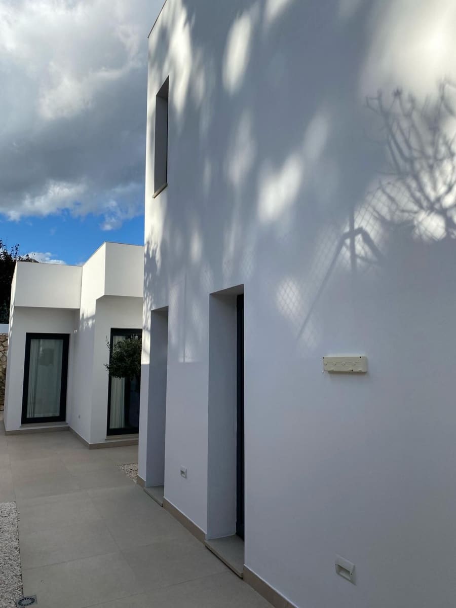 4 sypialnia Willa na sprzedaż w Benalmadena Costa z basenem garażem - 2 490 000 € (Ref: 9400661)