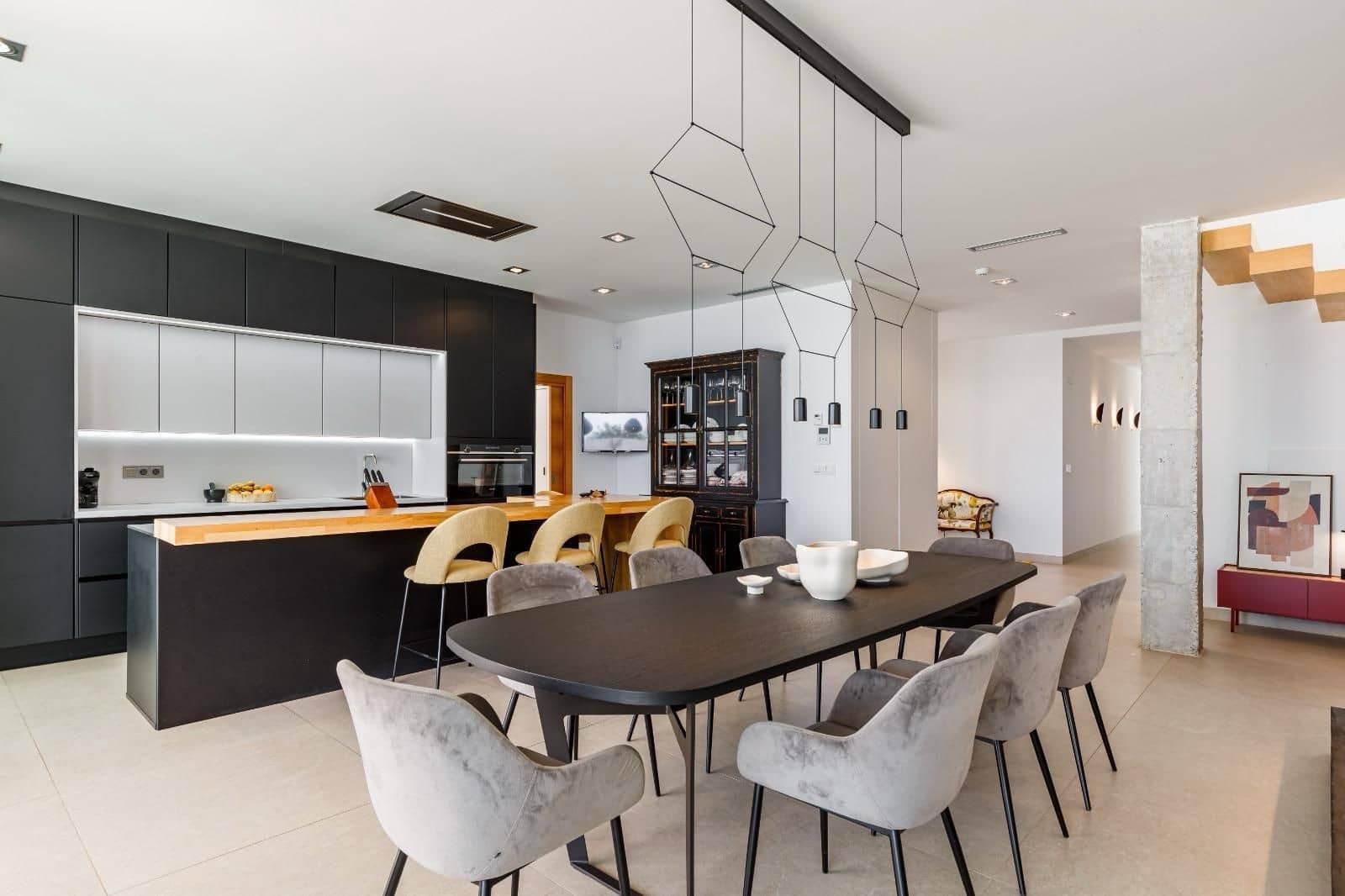 4 sypialnia Willa na sprzedaż w Benalmadena Costa z basenem garażem - 2 490 000 € (Ref: 9400661)