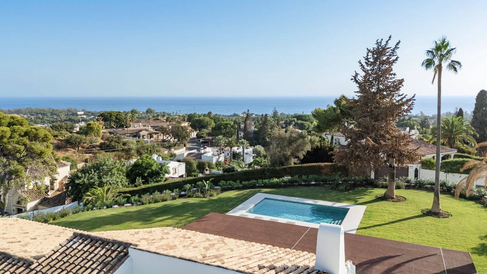5 quarto Moradia para venda em Marbella com piscina garagem - 3 895 000 € (Ref: 9400662)