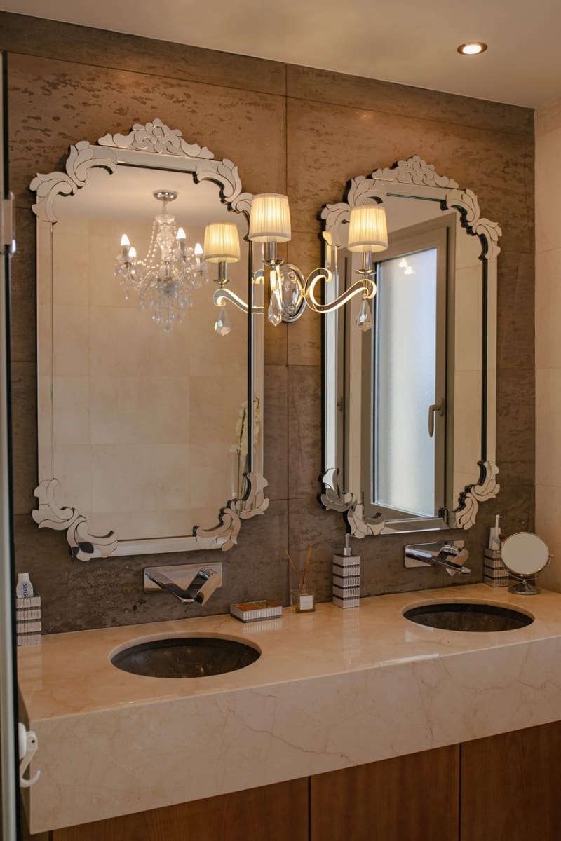 5 bedroom Villa for sale in Marbella with pool garage - € 3,950,000 (Ref: 9406349)