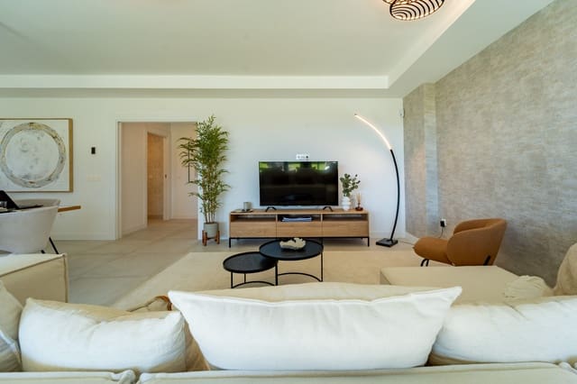 4 sypialnia Dom na sprzedaż w Mijas Costa, Mijas z basenem garażem - 788 000 € (Ref: 9409243)