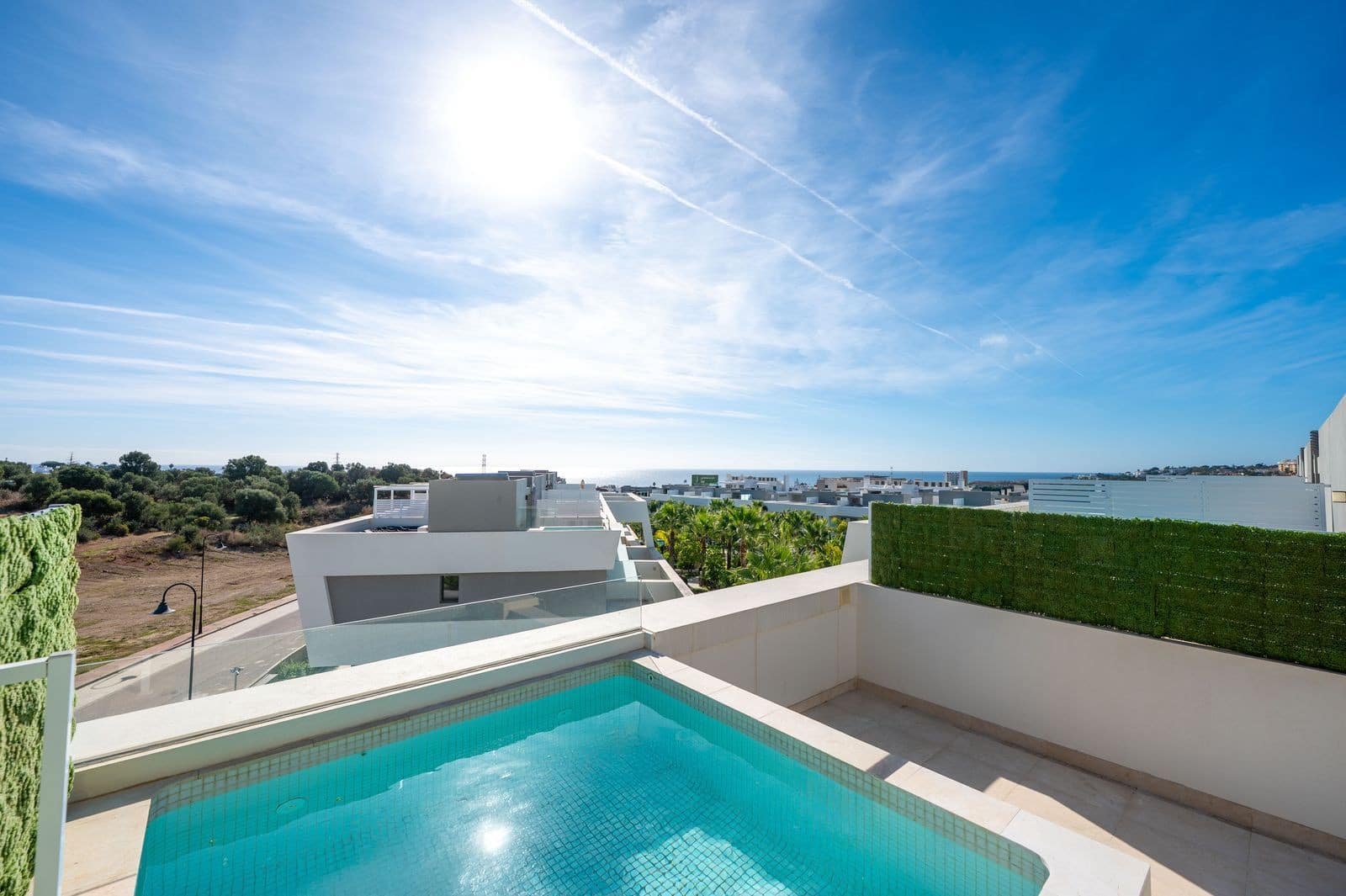 4 sovrum Hus till salu i La Cala de Mijas med pool garage - 1 215 000 € (Ref: 9410734)