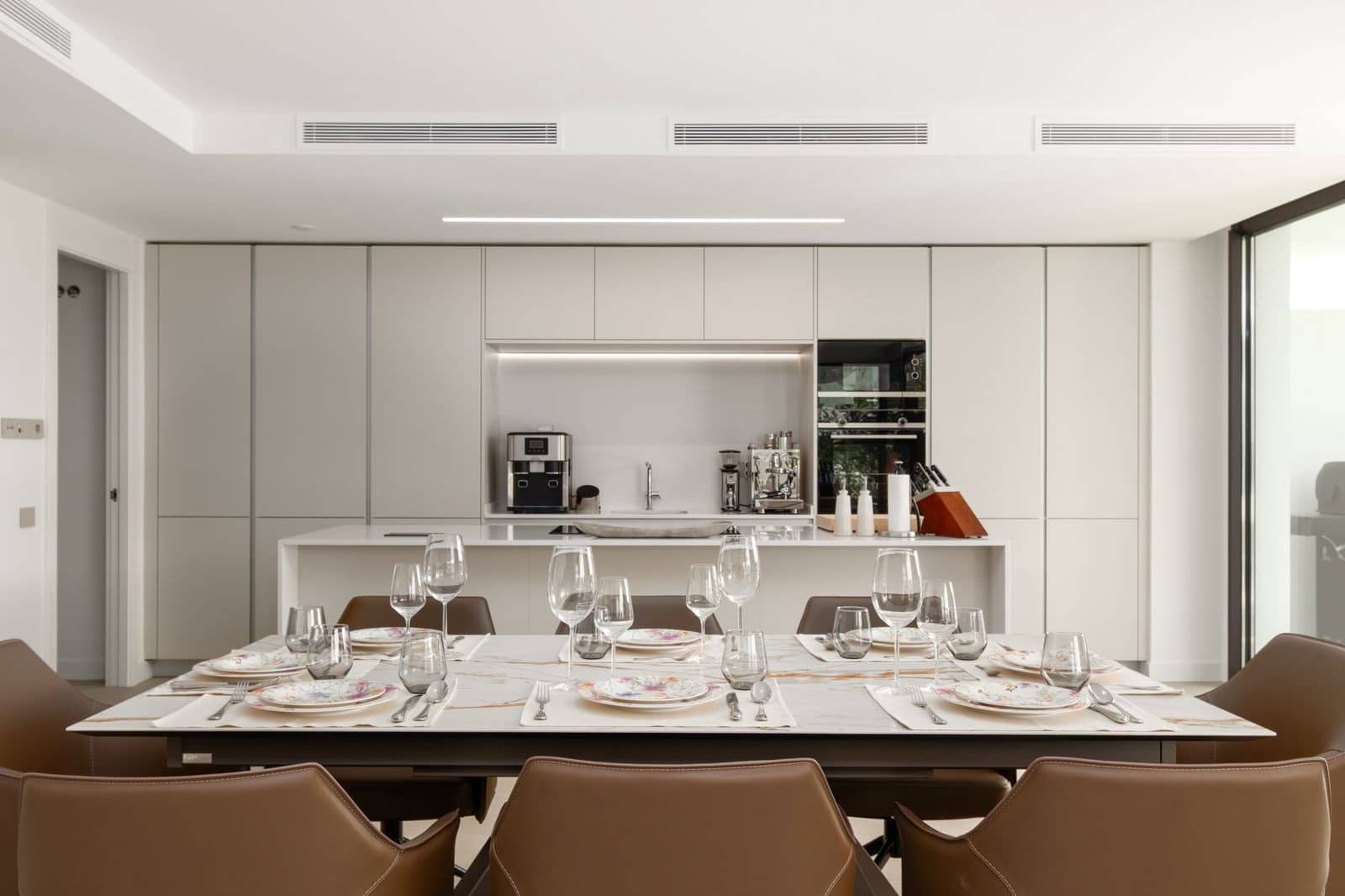 4 soverom Kjedet enebolig til salgs i Marbella med svømmebasseng garasje - € 2 095 000 (Ref: 9419115)