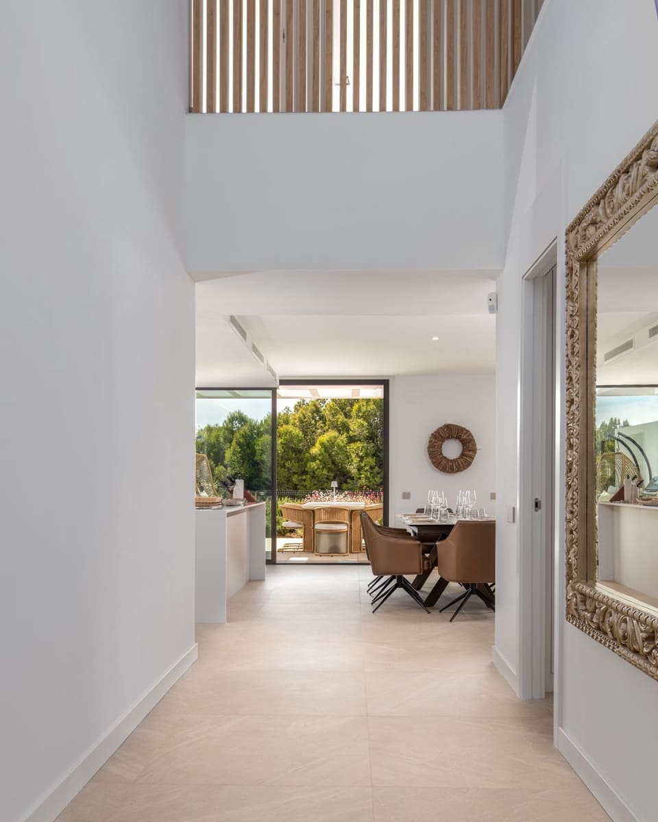 4 chambre Villa/Maison Semi-Mitoyenne à vendre à Marbella avec piscine garage - 2 095 000 € (Ref: 9419115)
