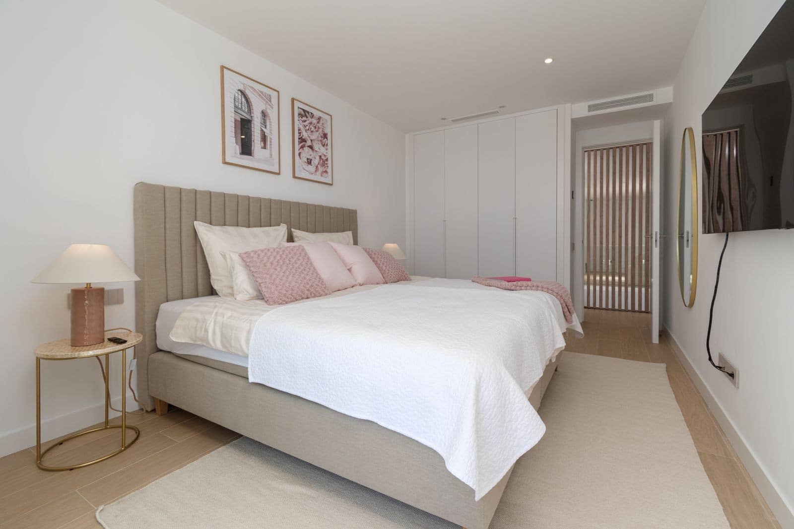 4 chambre Villa/Maison Semi-Mitoyenne à vendre à Marbella avec piscine garage - 2 095 000 € (Ref: 9419115)