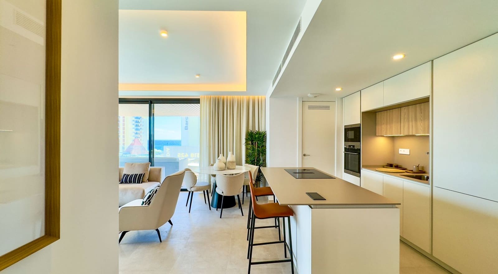 3 bedroom Apartment for sale in Fuengirola with pool garage - € 1,051,000 (Ref: 9424352)