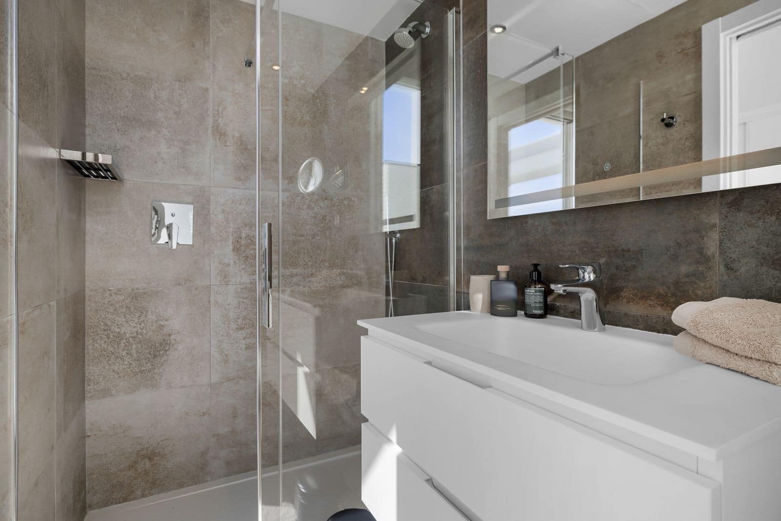 3 sypialnia Willa na sprzedaż w Mijas z basenem garażem - 1 400 000 € (Ref: 9430913)