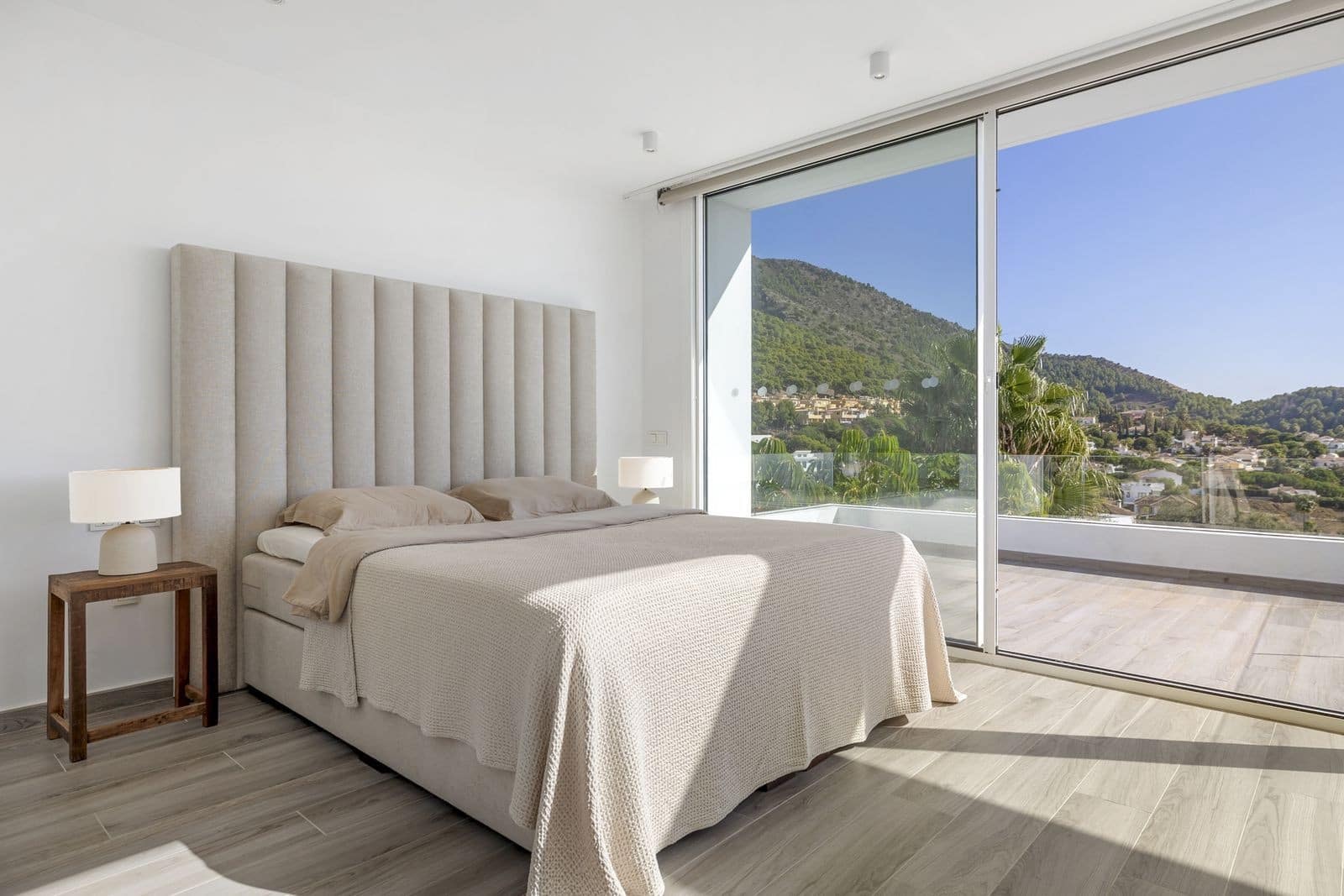 3 sypialnia Willa na sprzedaż w Mijas z basenem garażem - 1 400 000 € (Ref: 9430913)