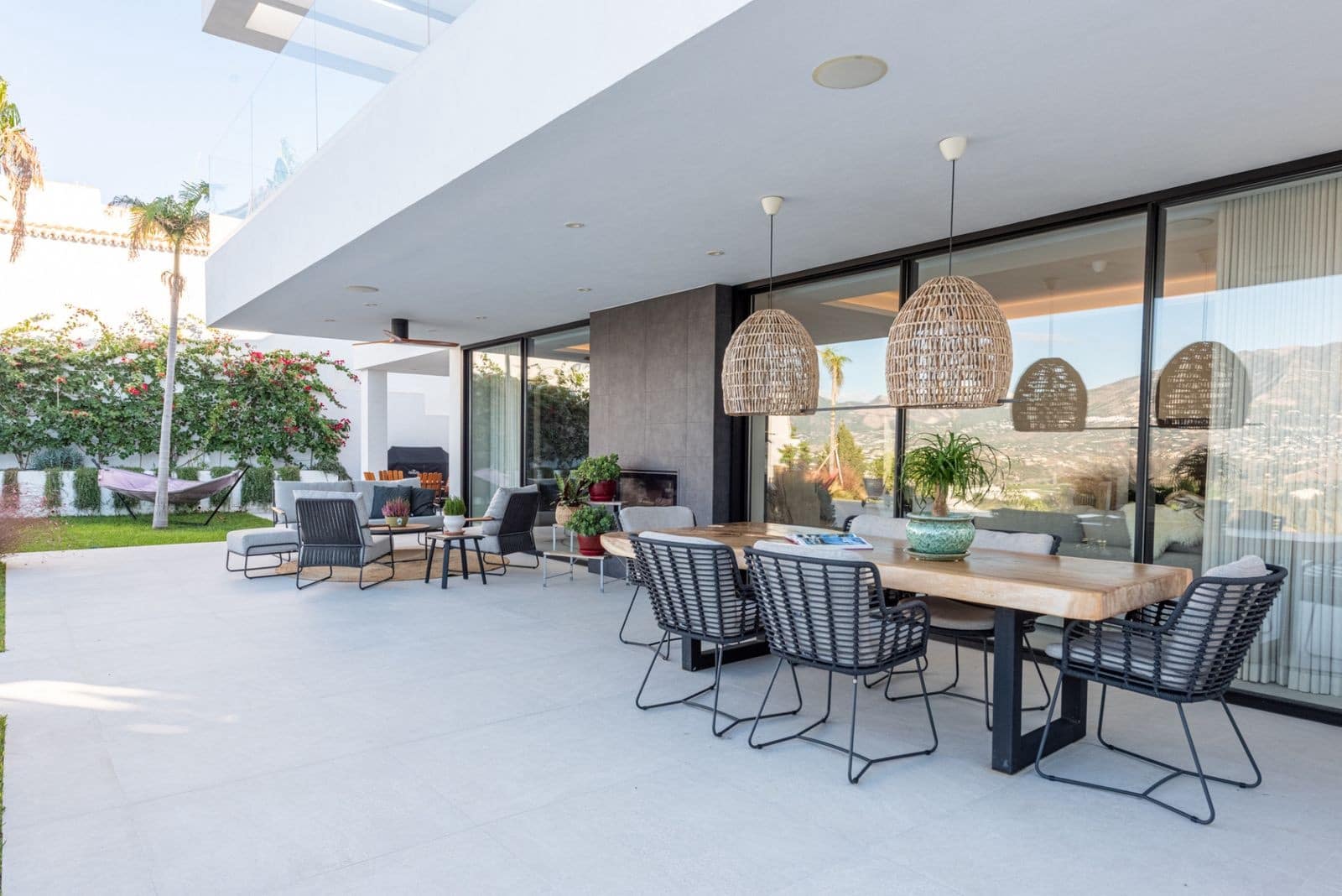 3 sovrum Villa till salu i Mijas Costa med pool garage - 1 895 000 € (Ref: 9430914)