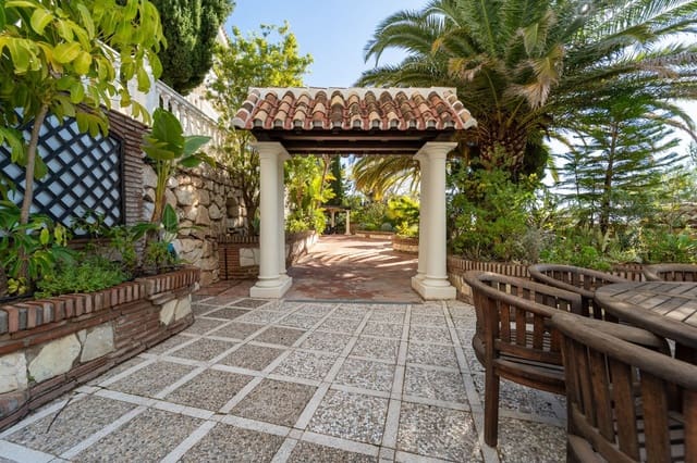 6 Zimmer Villa zu verkaufen in Mijas mit Pool Garage - 1.450.000 € (Ref: 9430916)