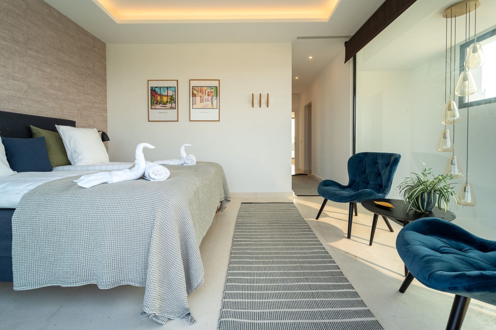 5 sovrum Semi-fristående Villa till salu i Marbella med pool garage - 1 495 000 € (Ref: 9433100)