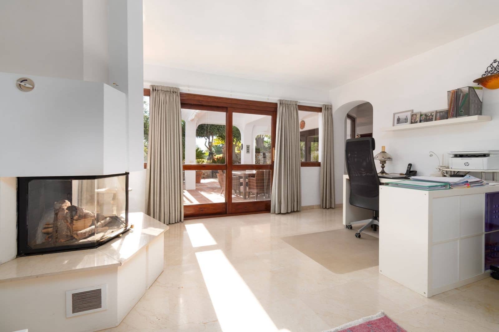 5 bedroom Villa for sale in Mijas with pool garage - € 1,499,000 (Ref: 9439718)