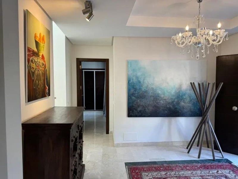 4 sovrum Villa till salu i Marbella - 1 895 000 € (Ref: 9443111)