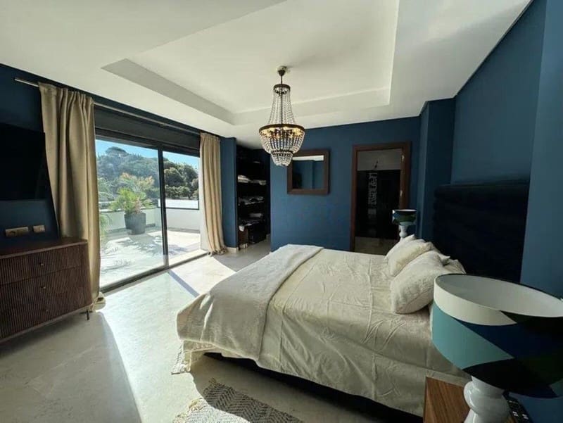 4 sovrum Villa till salu i Marbella - 1 895 000 € (Ref: 9443111)