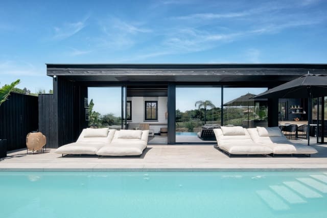 4 camera da letto Villa in vendita in Estepona con piscina garage - 1.450.000 € (Rif: 9448837)