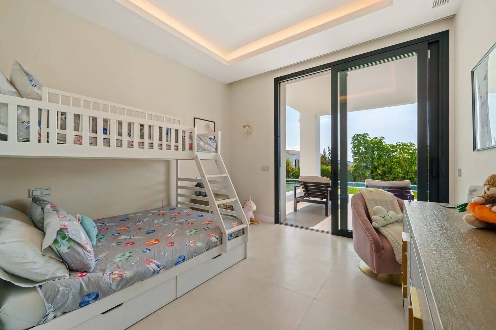 6 slaapkamer Villa te koop in Benahavis met zwembad garage - € 4.965.000 (Ref: 9448839)