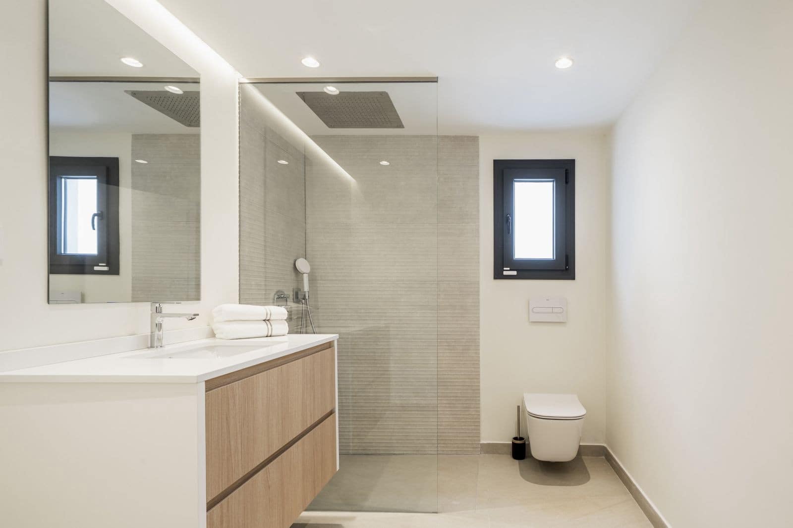 5 sypialnia Willa na sprzedaż w San Pedro de Alcantara z basenem garażem - 2 500 000 € (Ref: 9448841)