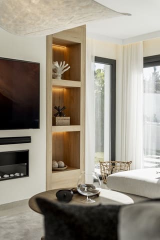 5 sypialnia Willa na sprzedaż w San Pedro de Alcantara, Marbella z basenem garażem - 2 500 000 € (Ref: 9448841)