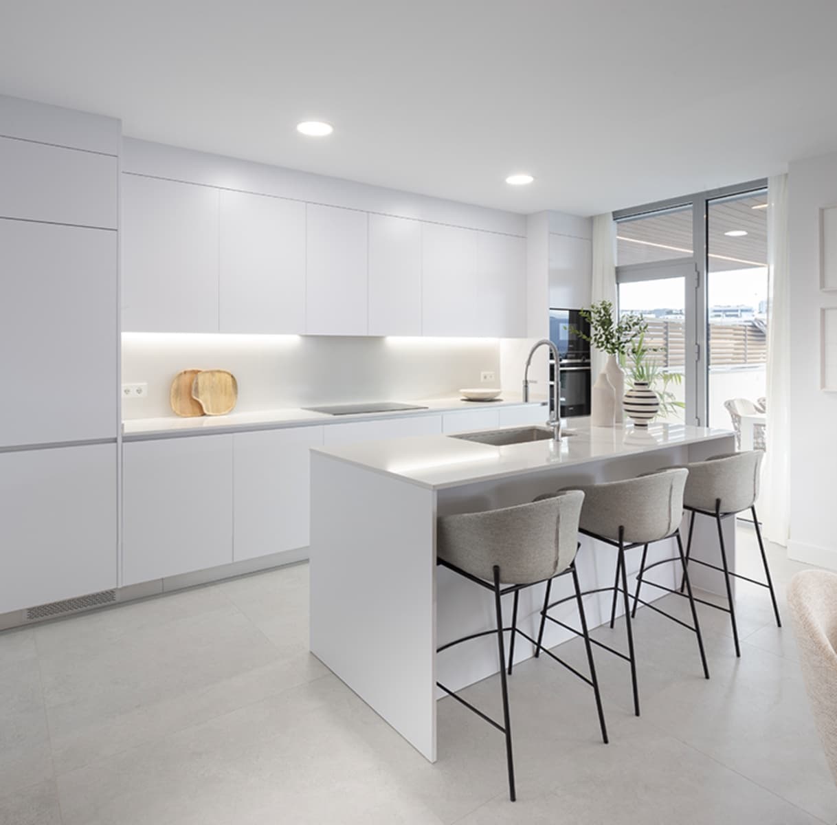 3 quarto Penthouse para venda em Marbella com piscina garagem - 1 500 000 € (Ref: 9461878)