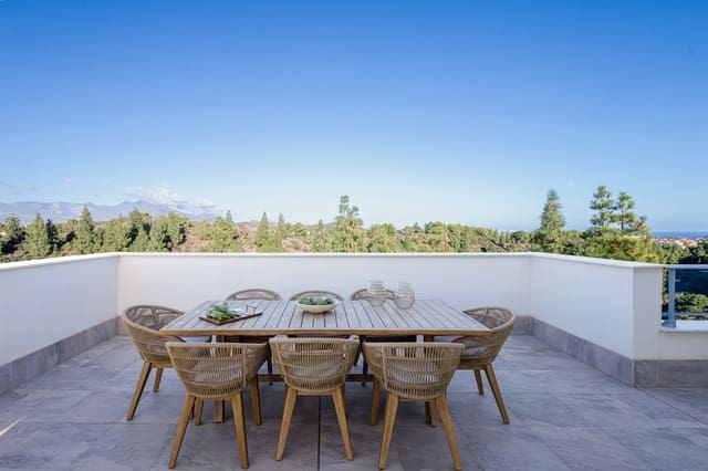 3 makuuhuone Kattohuoneisto myytävänä paikassa Mijas Costa, Mijas mukana uima-altaan 
autotalli - 825 000 € (Ref: 9461883)