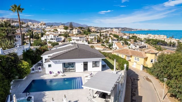 5 soverom Villa til salgs i Torrenueva, Mijas med svømmebasseng garasje - € 1 950 000 (Ref: 9465377)