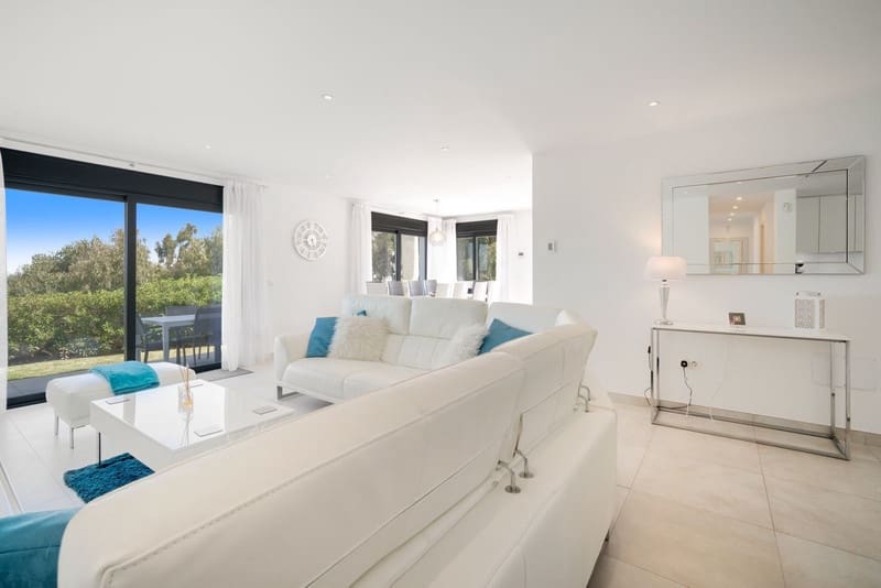 5 sovrum Villa till salu i Torrenueva med pool garage - 1 950 000 € (Ref: 9465377)