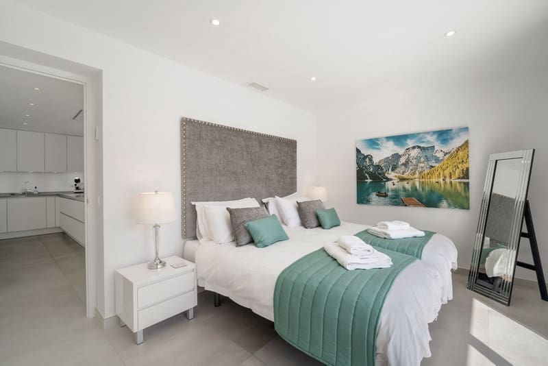 5 sovrum Villa till salu i Torrenueva med pool garage - 1 950 000 € (Ref: 9465377)