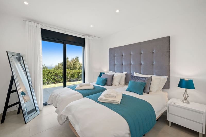 5 sovrum Villa till salu i Torrenueva med pool garage - 1 950 000 € (Ref: 9465377)