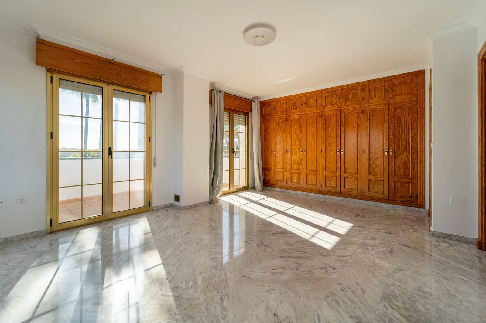 4 sypialnia Willa na sprzedaż w Cerro del Aguila z basenem garażem - 895 000 € (Ref: 9465379)