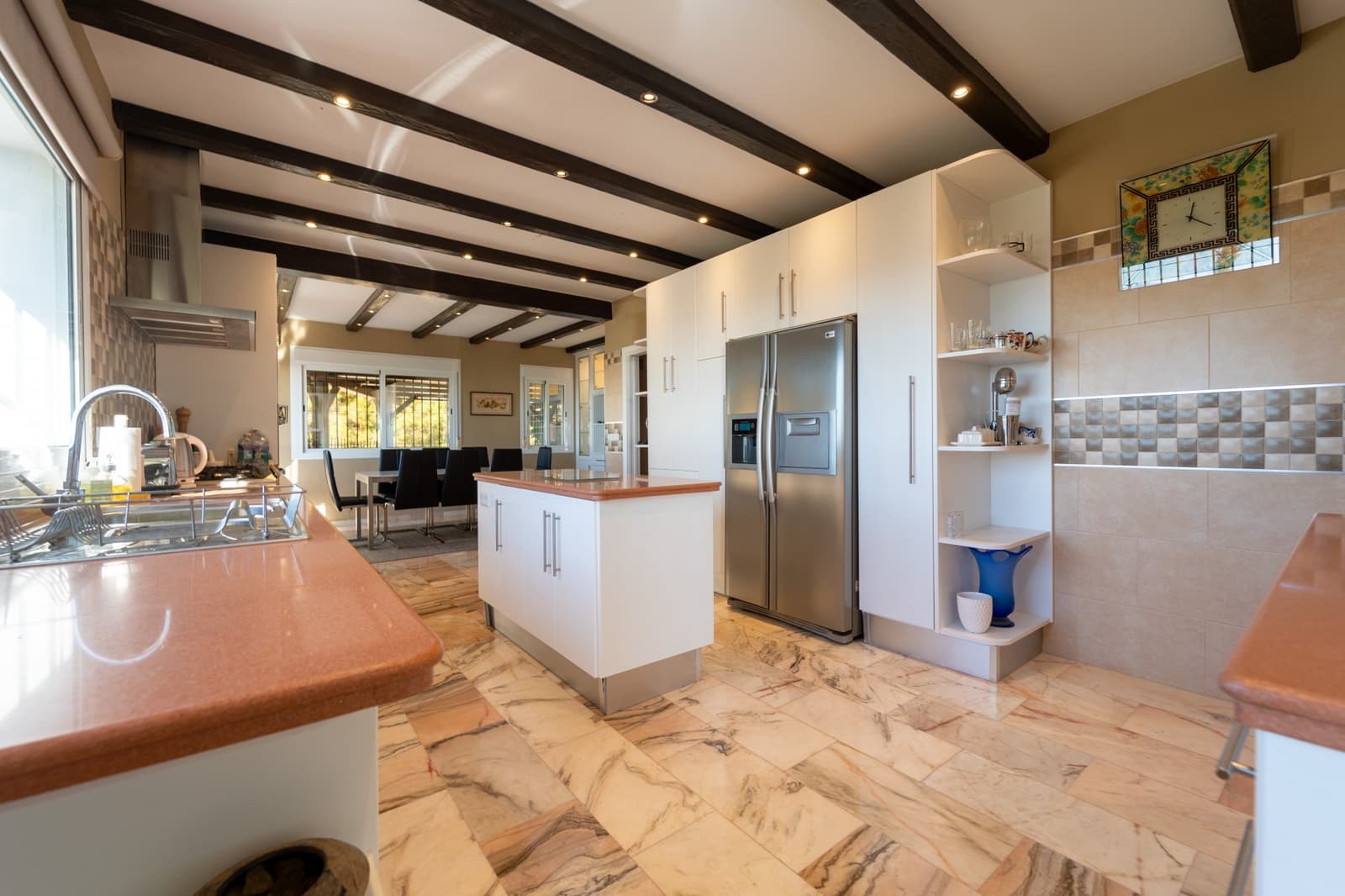 6 bedroom Villa for sale in Mijas with pool garage - € 1,450,000 (Ref: 9474774)