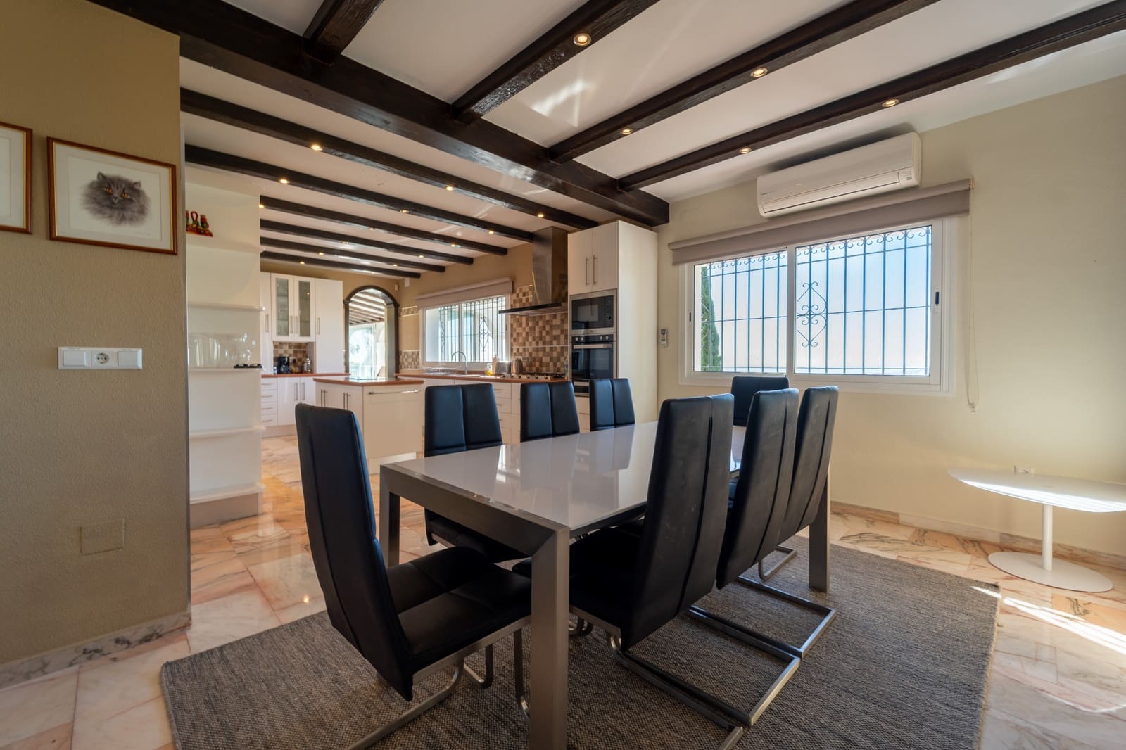 6 bedroom Villa for sale in Mijas with pool garage - € 1,450,000 (Ref: 9474774)