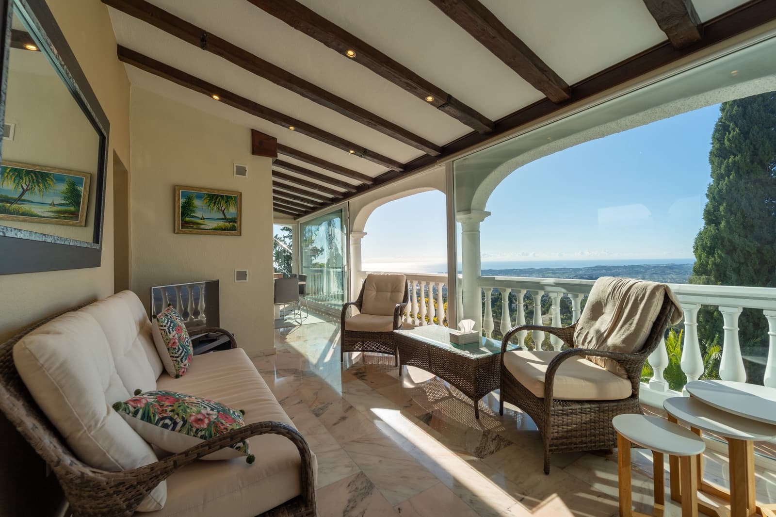 6 bedroom Villa for sale in Mijas with pool garage - € 1,450,000 (Ref: 9474774)