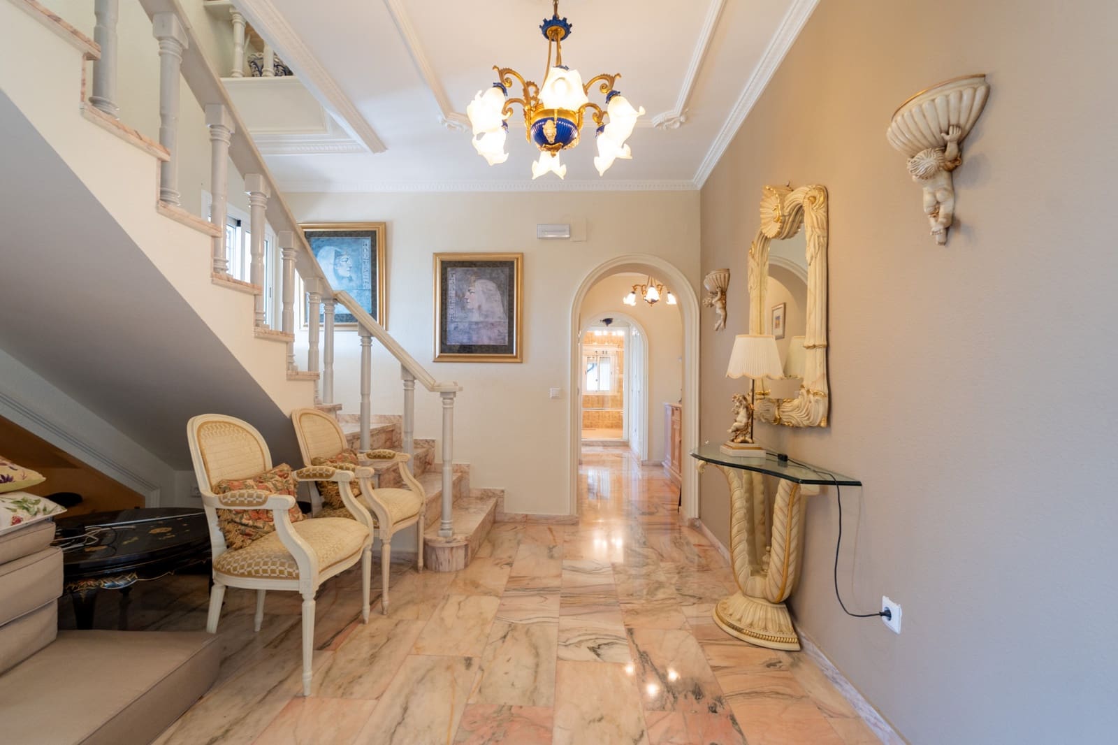 6 bedroom Villa for sale in Mijas with pool garage - € 1,450,000 (Ref: 9474774)