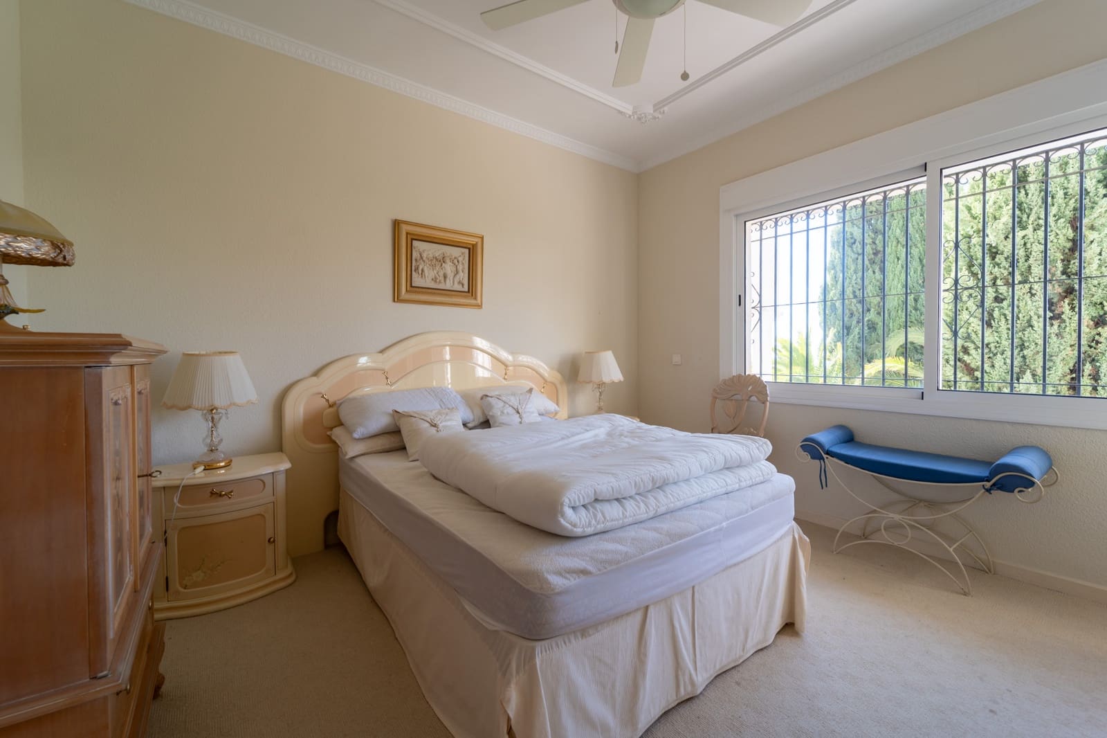 6 bedroom Villa for sale in Mijas with pool garage - € 1,450,000 (Ref: 9474774)